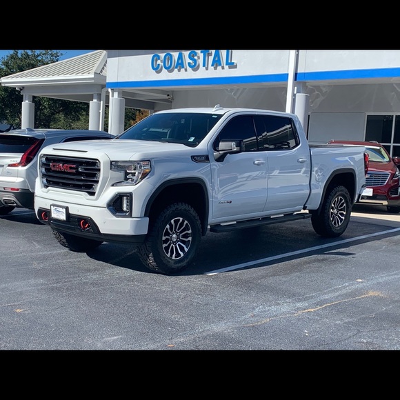 Meet your Posher, Justin - Picture 1 of 1